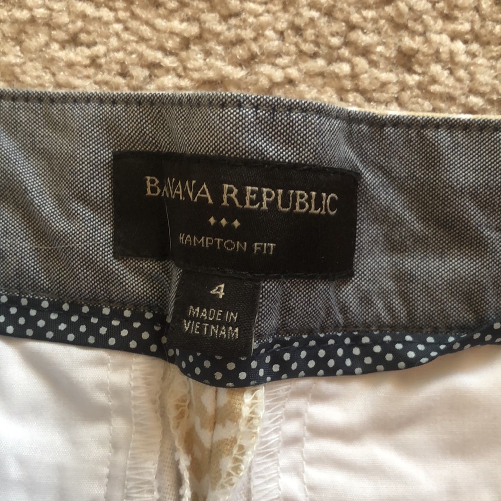 Shorts - Picture 4 of 7